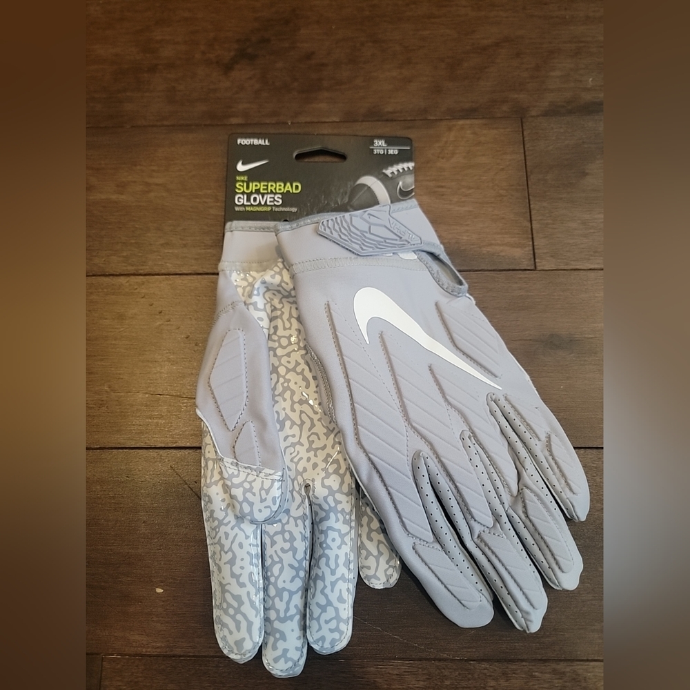 Nike Football Superbad Alpha 5.0 MAGNIGRIP Gloves Sz 3XL CJ9339-015